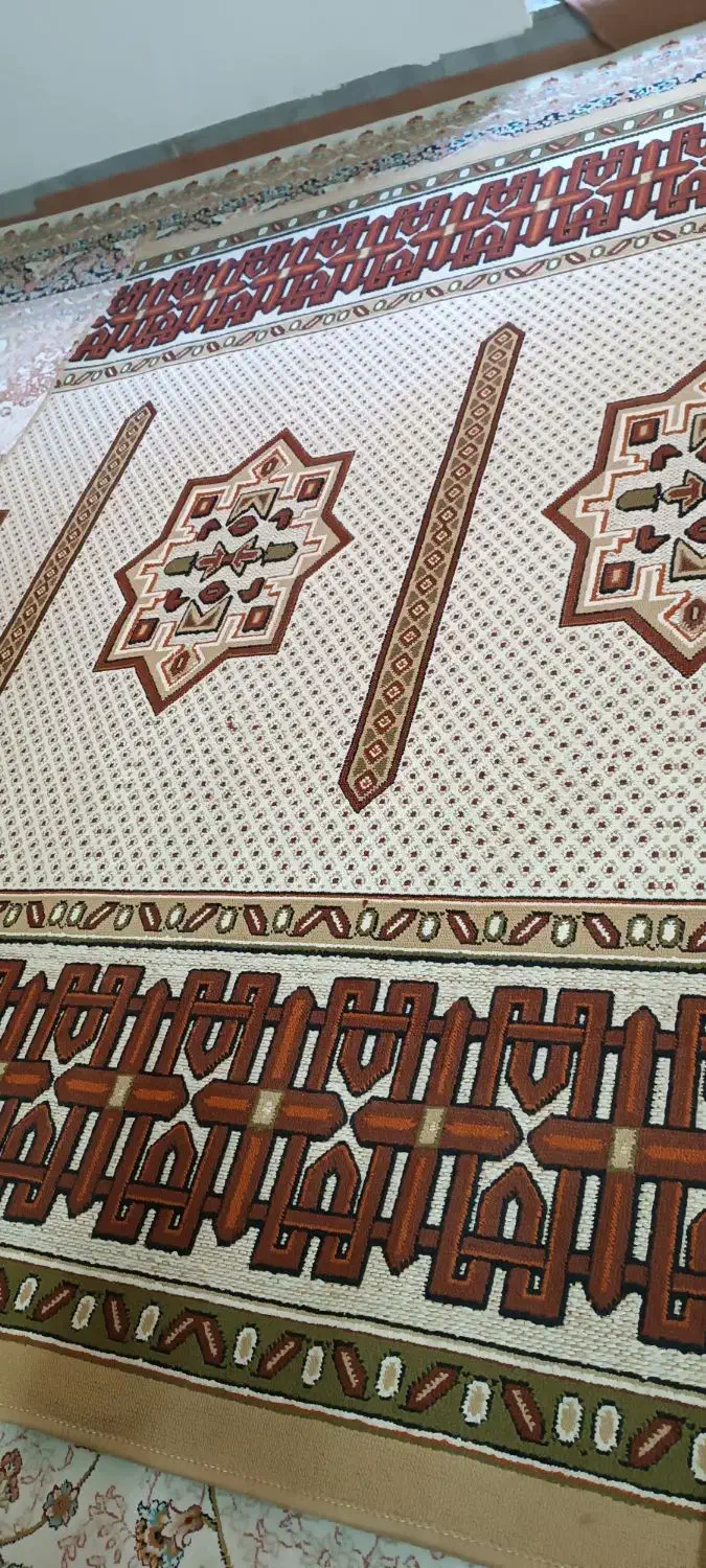 گلیم فرش ۶ متری نو وسالم|گلیم، جاجیم، گبه|همدان, |دیوار