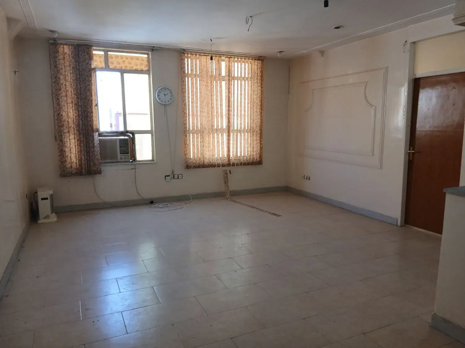 فروش واحد کوچه داروخانه شبانه روزی مجتمع محامد|فروش آپارتمان|دوگنبدان, |دیوار