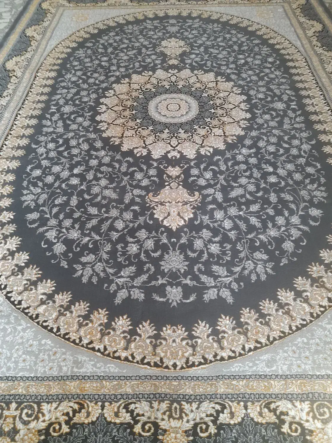 فرش ۹متری اکبند تو کاور استفاده نشده|فرش|قائم‌شهر, |دیوار