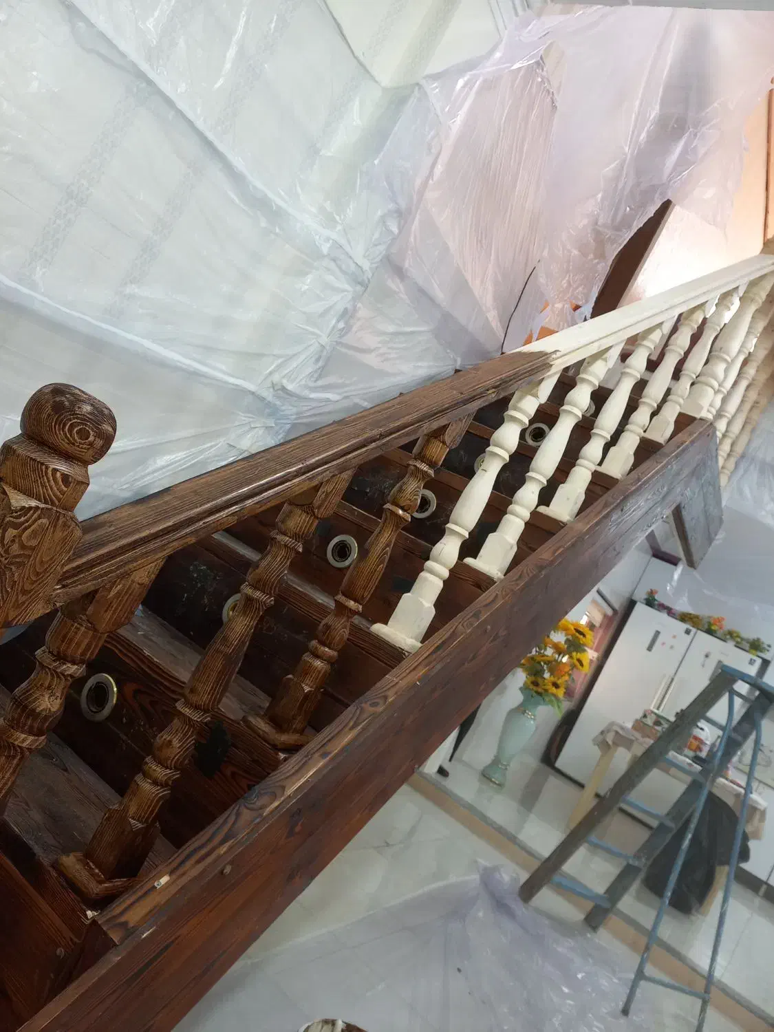 ارائه تمامی خدمات نقاشی ساختمان|خدمات پیشه و مهارت|لاهیجان, کوی آزادگان|دیوار