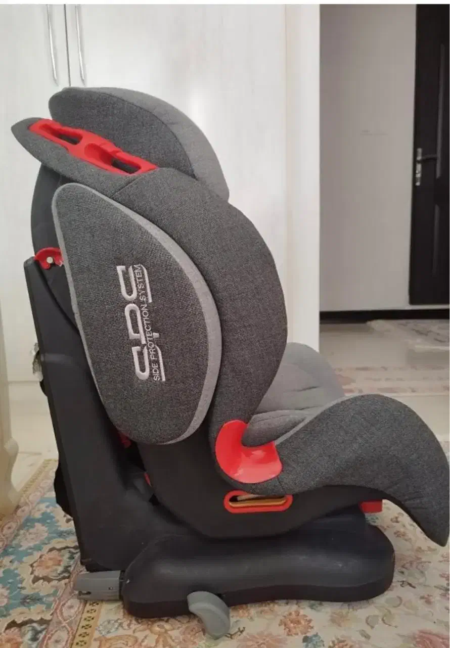 صندلی ماشین کودک|تخت و صندلی بچه|ارومیه, |دیوار