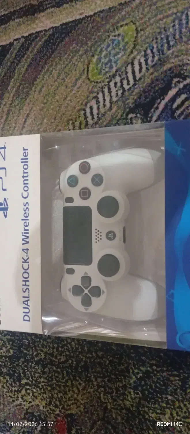 دسته ps4pro|کنسول، بازی ویدئویی و آنلاین|تهران, خلیج فارس|دیوار