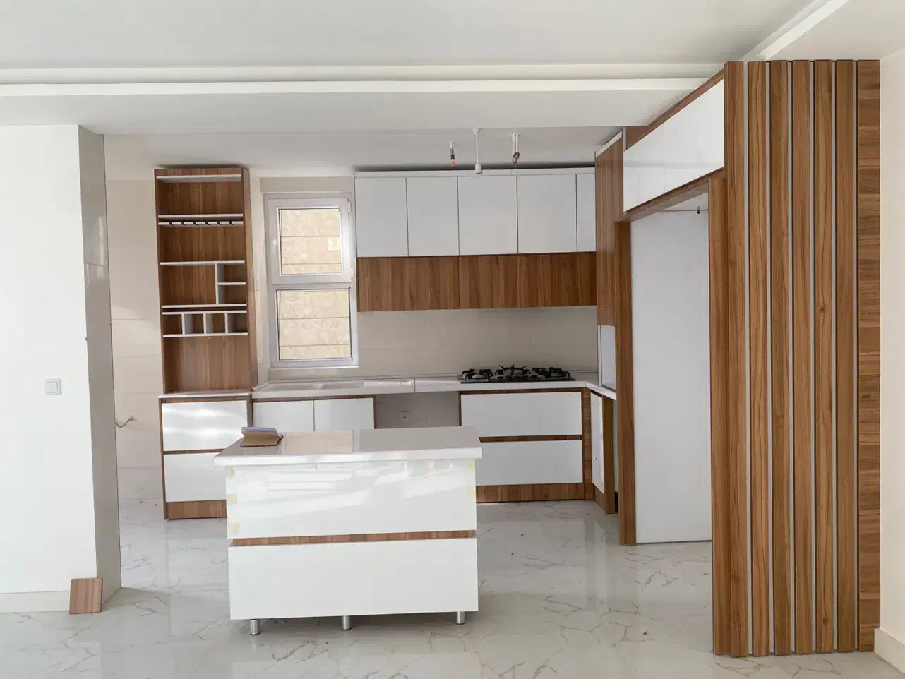 ساخت کابینت و کمد دیواری اقساط|خدمات پیشه و مهارت|ساوه, |دیوار