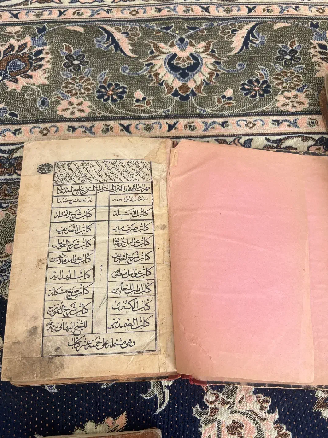 پنج جلد کتاب با قدمت بالا خطی و سنگی بسیار با ارزش|کلکسیون اشیاء عتیقه|تهران, جماران (نیاوران)|دیوار