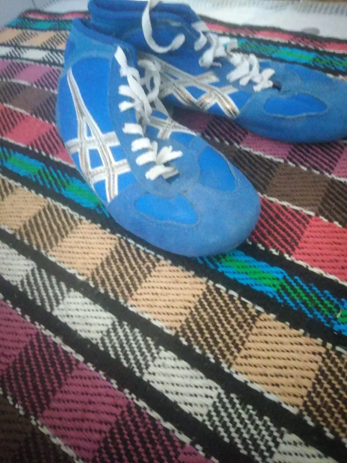 ورزشی|تجهیزات ورزشی|میبد, |دیوار