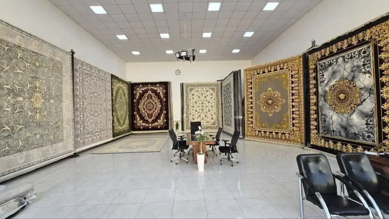 فرش ۷۰۰و۱۲۰۰شانه سنگین(مستقیم از تولید بدون واسطه)|فرش|کاشان, شهرک صنعتی راوند|دیوار