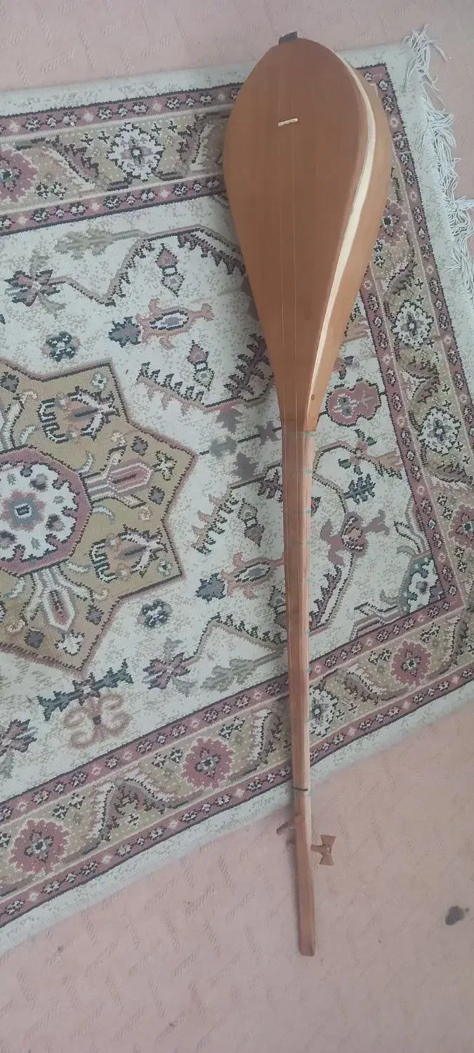 دوتار|سازهای سنتی|فریمان, |دیوار