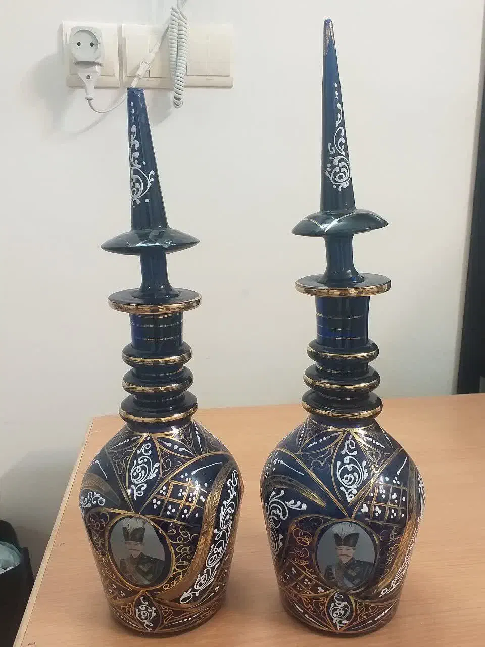 دکوری|کلکسیون اشیاء عتیقه|قم, نیروگاه|دیوار