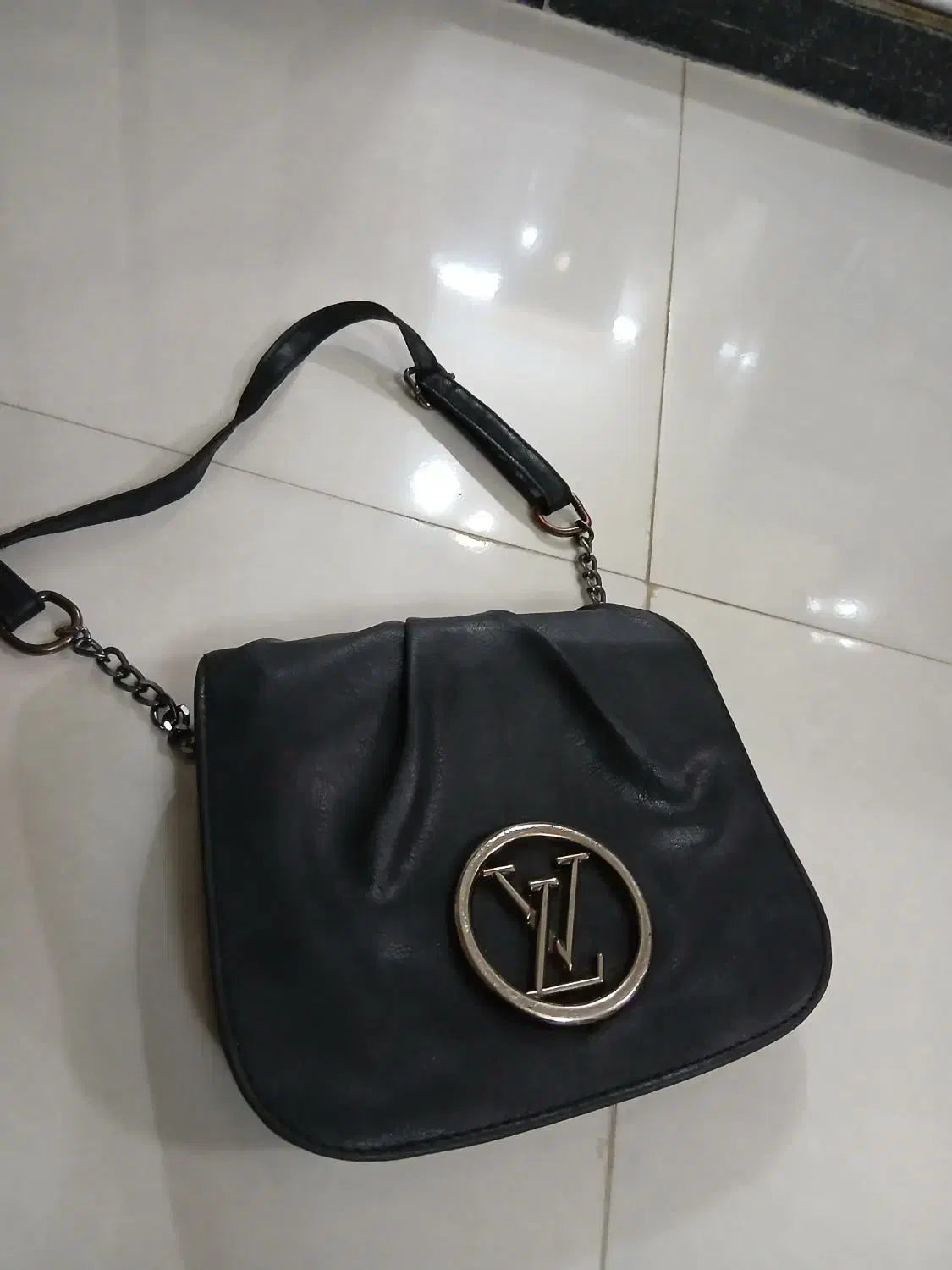 کیف زنانه در حد نو|کیف، کفش، کمربند|اسفراین, |دیوار