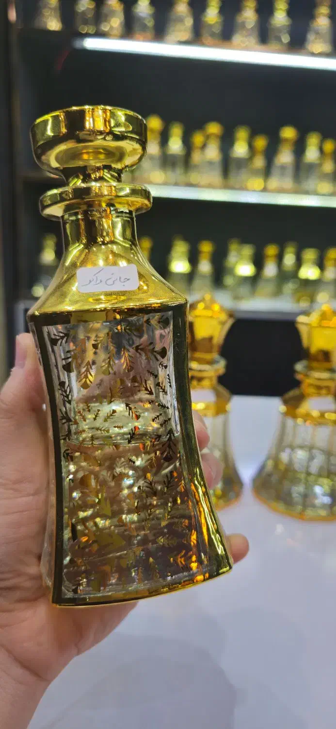 شیشه عطر|آرایشی، بهداشتی، درمانی|قم, انسجام|دیوار
