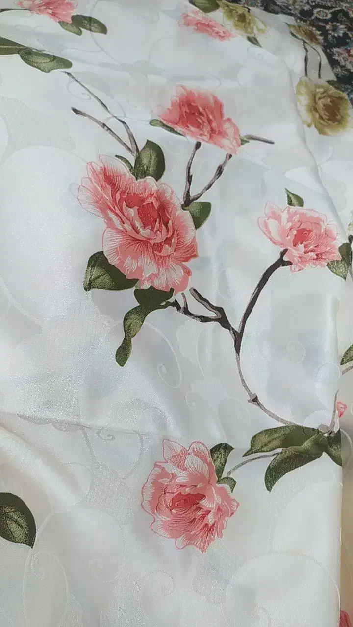 پارچه ساتن خارجی هستن باضمانت عرض سه متر ۳۹۵متری|پرده، رانر، رومیزی|رودهن, |دیوار