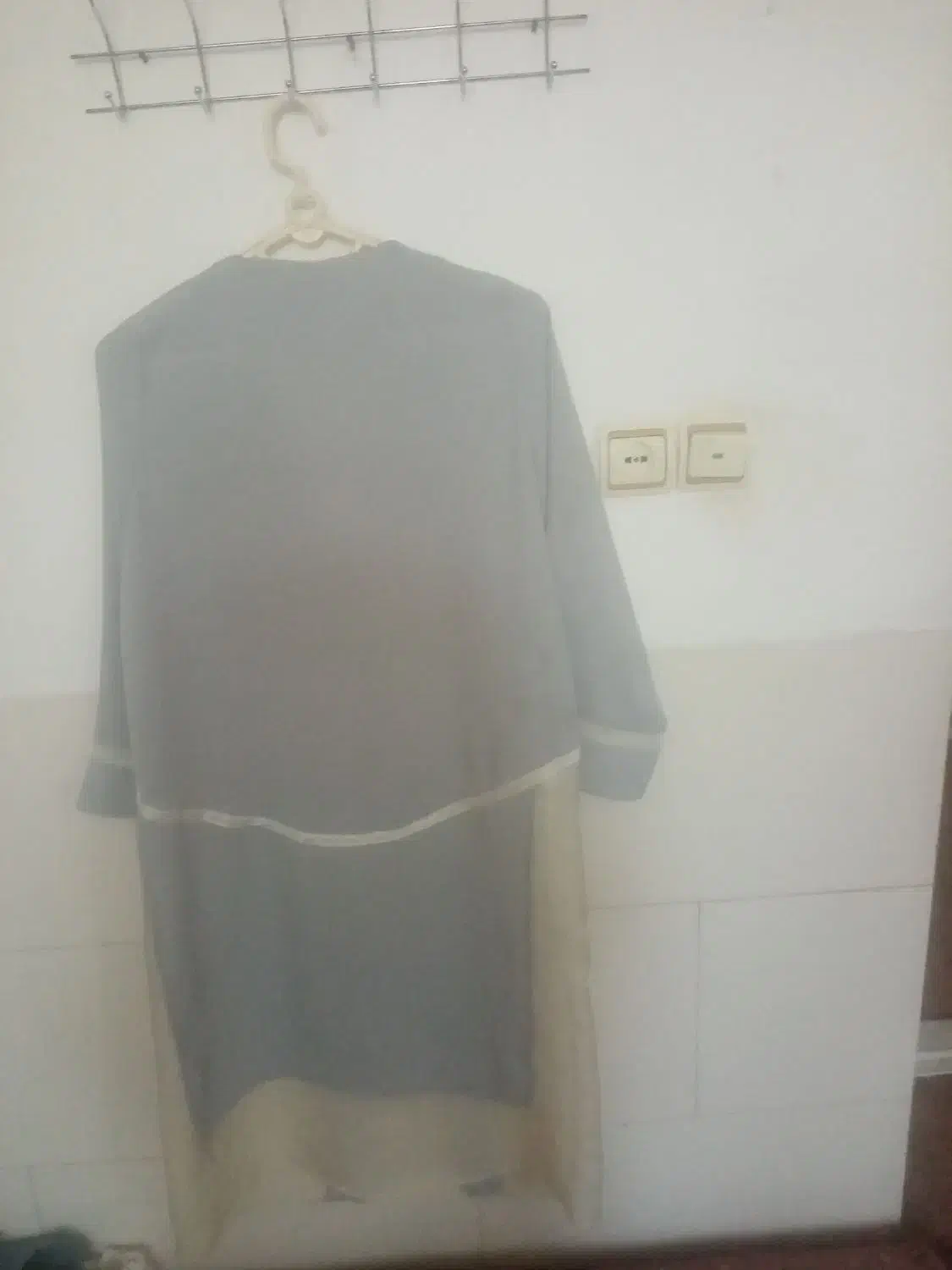 مانتو دورنگ|لباس|آران و بیدگل, |دیوار