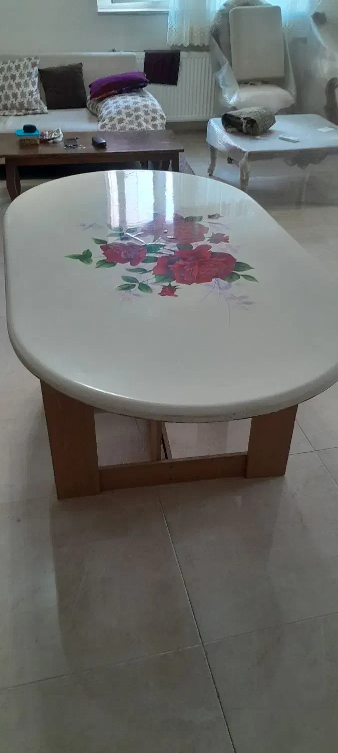 میزگرد قابل جدا شدن از سطح ومیز بیضی مطابق عکس|میز و صندلی غذاخوری|کرمانشاه, |دیوار