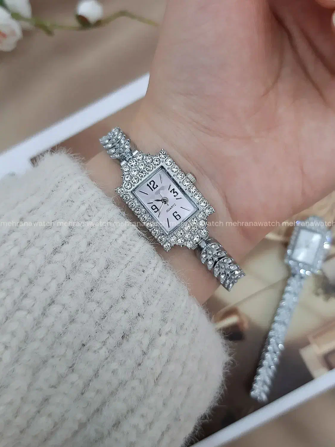 ساعت زنانه مخصوص روز مادر|ساعت|زرندیه, |دیوار