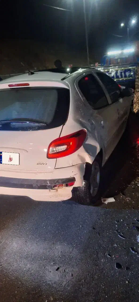 207 تصادفی|خودرو سواری و وانت|کازرون, |دیوار