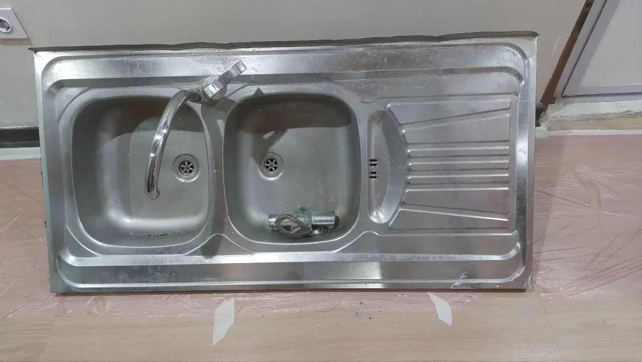 سینگ ظرفشویی در حد نو|مصالح و تجهیزات ساختمان|مشهد, چهارچشمه|دیوار