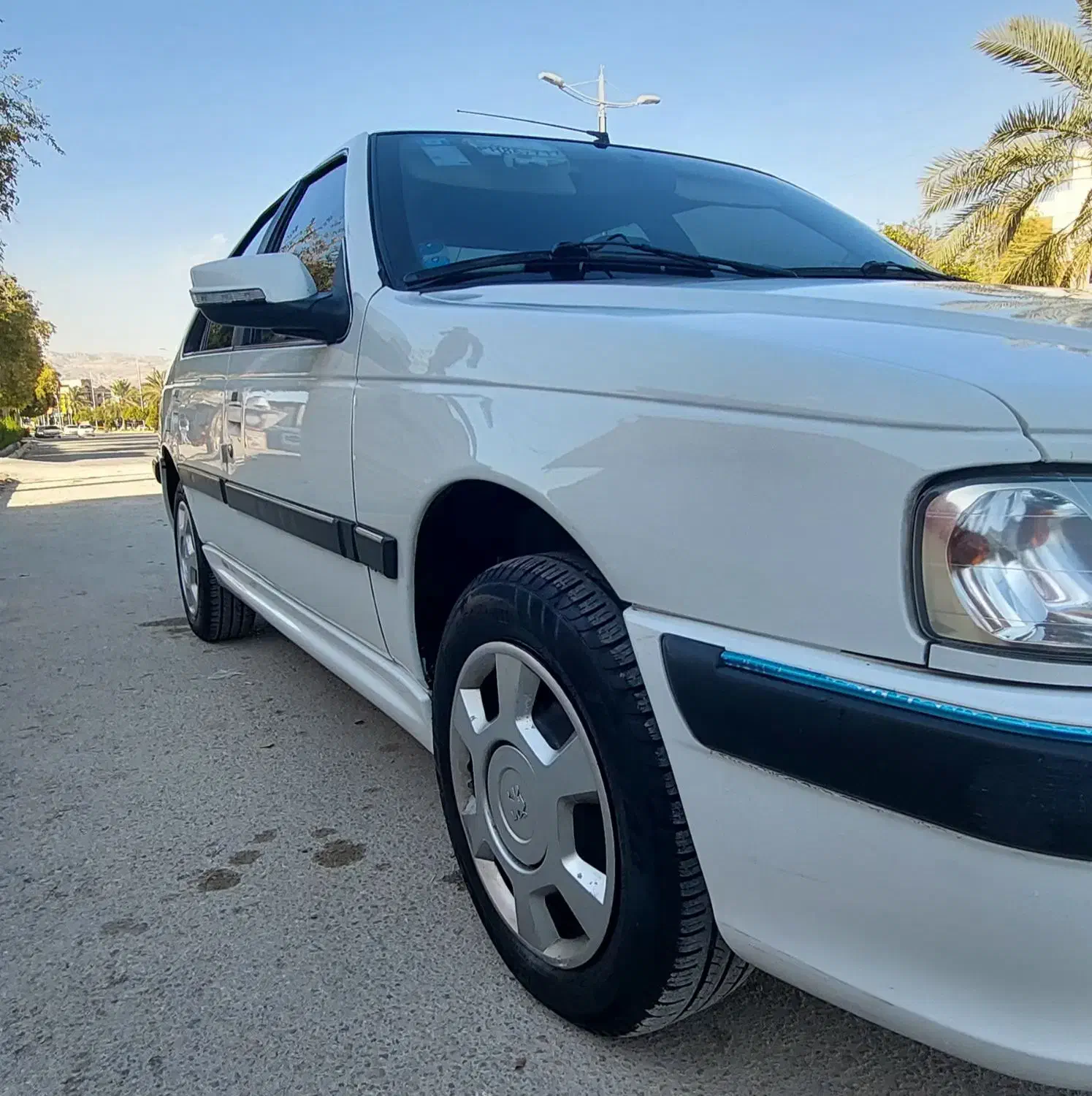 پژو پارس xu7 مدل ۴۰۲|خودرو سواری و وانت|جم, |دیوار