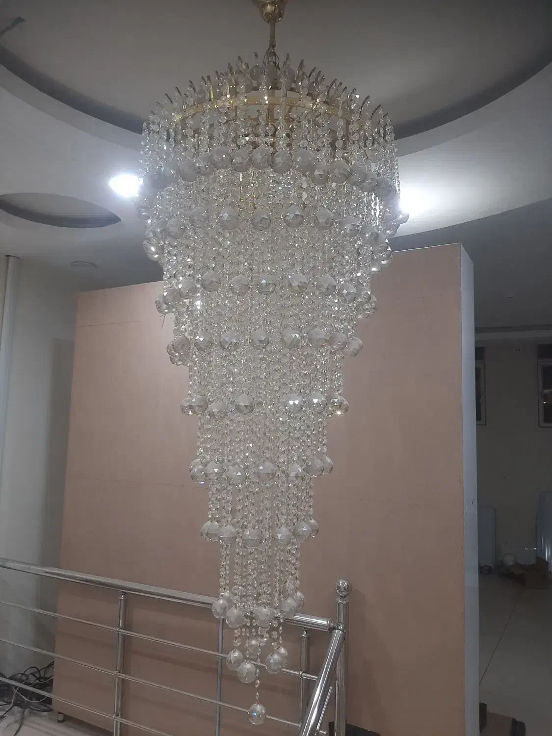 لوستر|لوستر و چراغ آویز|اصفهان, بهارانچی|دیوار