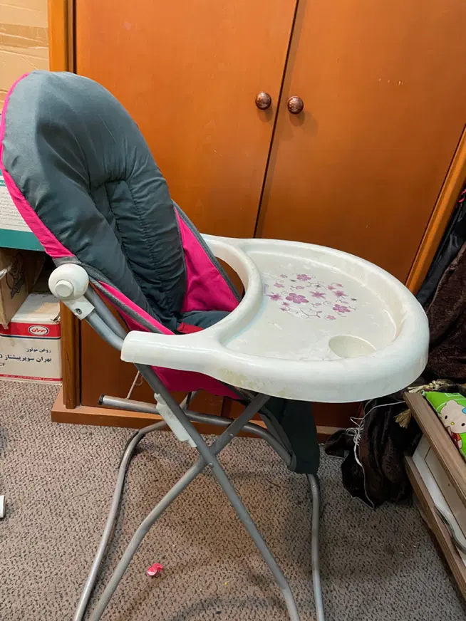 صندلی غذا|تخت و صندلی بچه|تهران, لویزان|دیوار