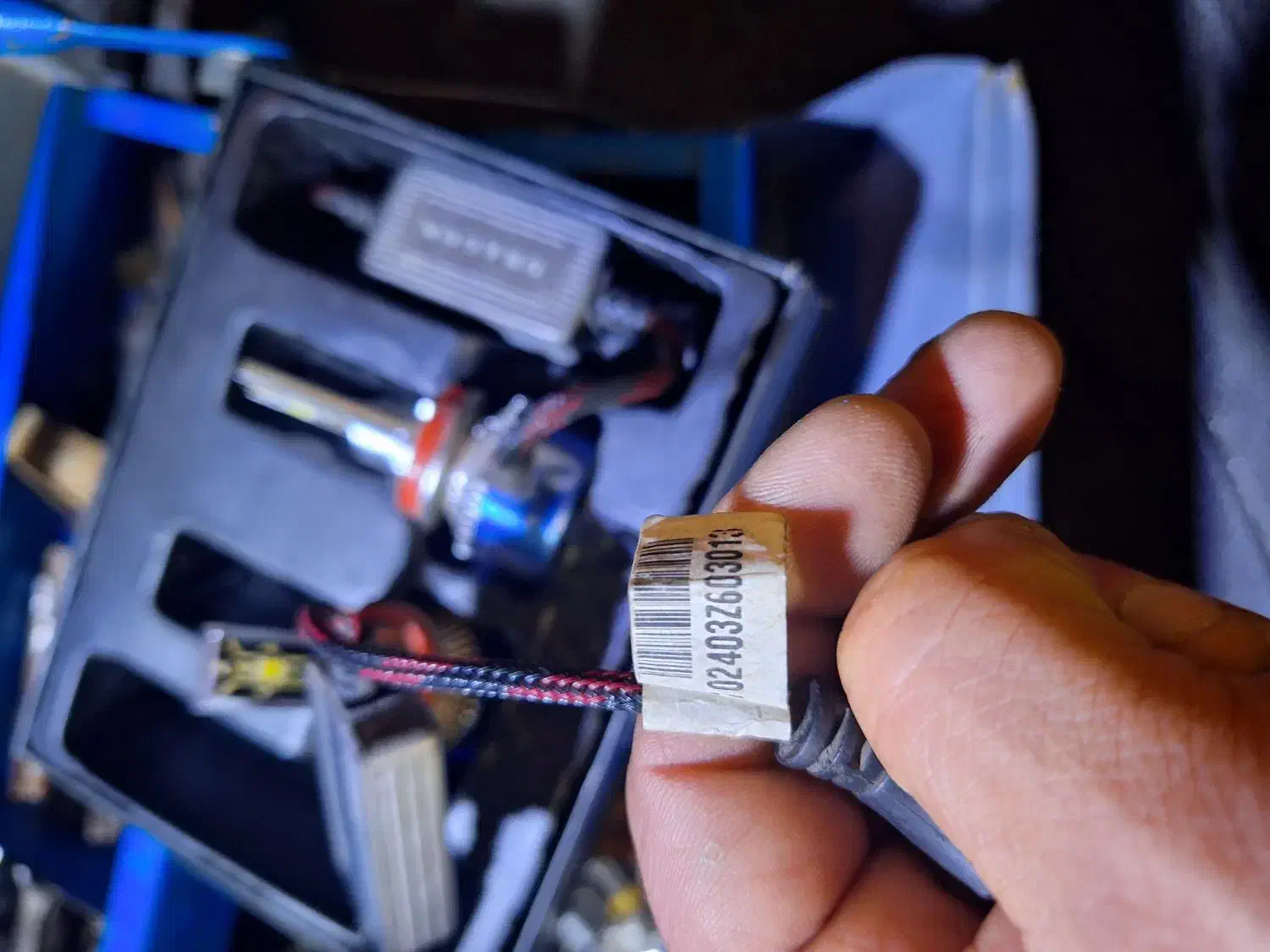 لامپ هدلایت فروشی|قطعات یدکی و لوازم جانبی|رشت, لاکان|دیوار