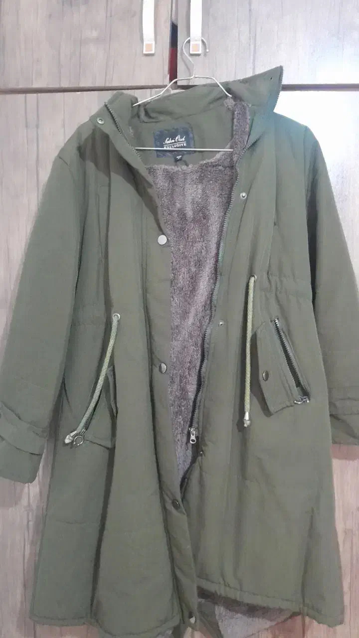 کافشن‌نو‌وتمیز|لباس|رشت, حمیدیان|دیوار