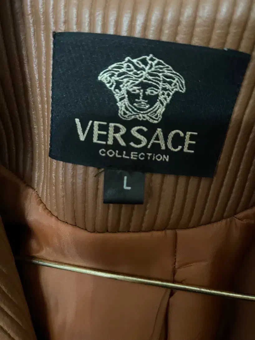 پالتو|لباس|سنندج, |دیوار