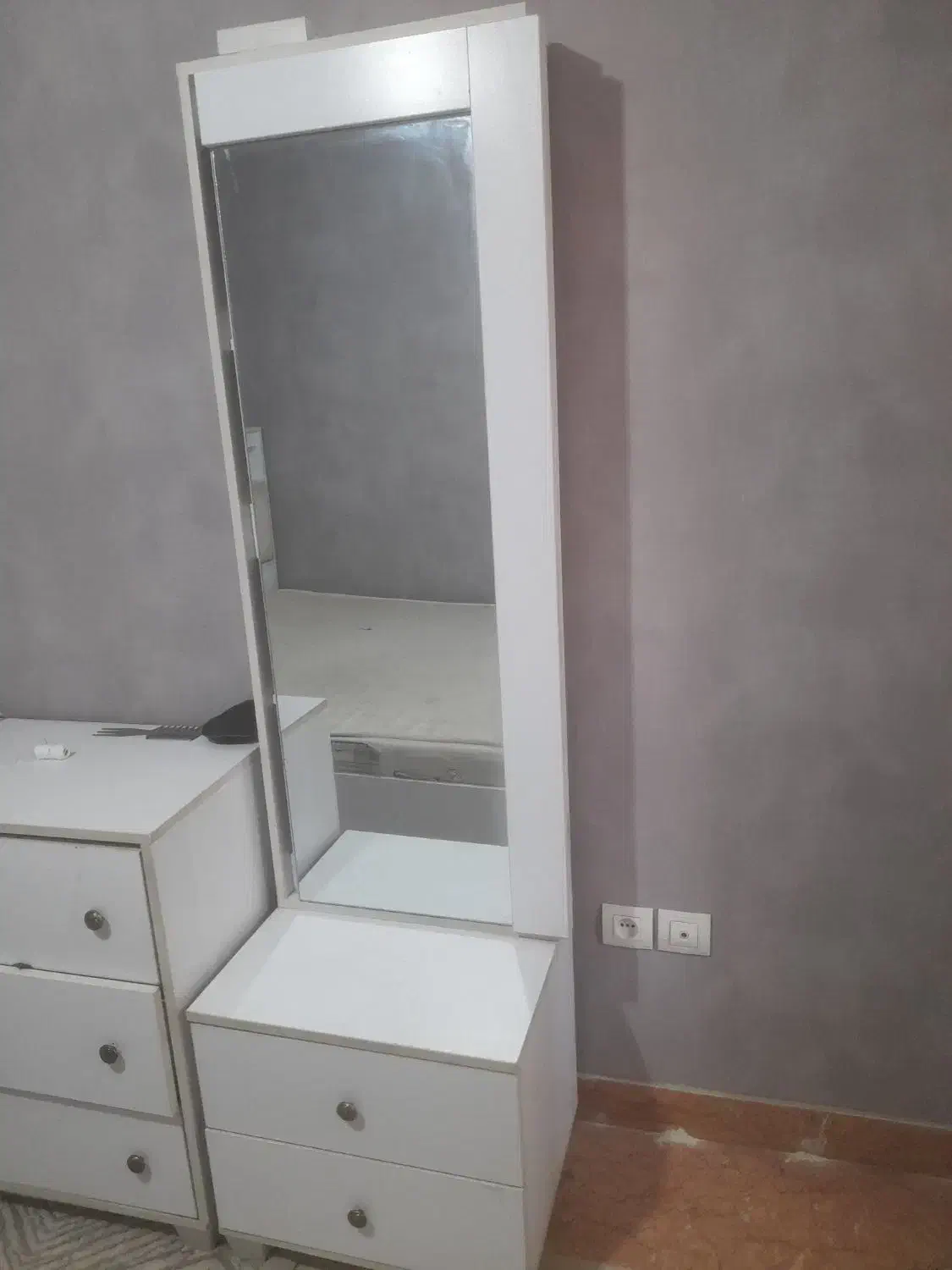 تخت دونفره وایینه میز ارایش|تخت و سرویس خواب|تهران, دولاب|دیوار