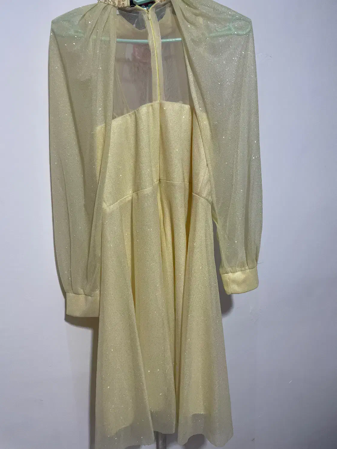 مجلسی|لباس|خان ببین, |دیوار