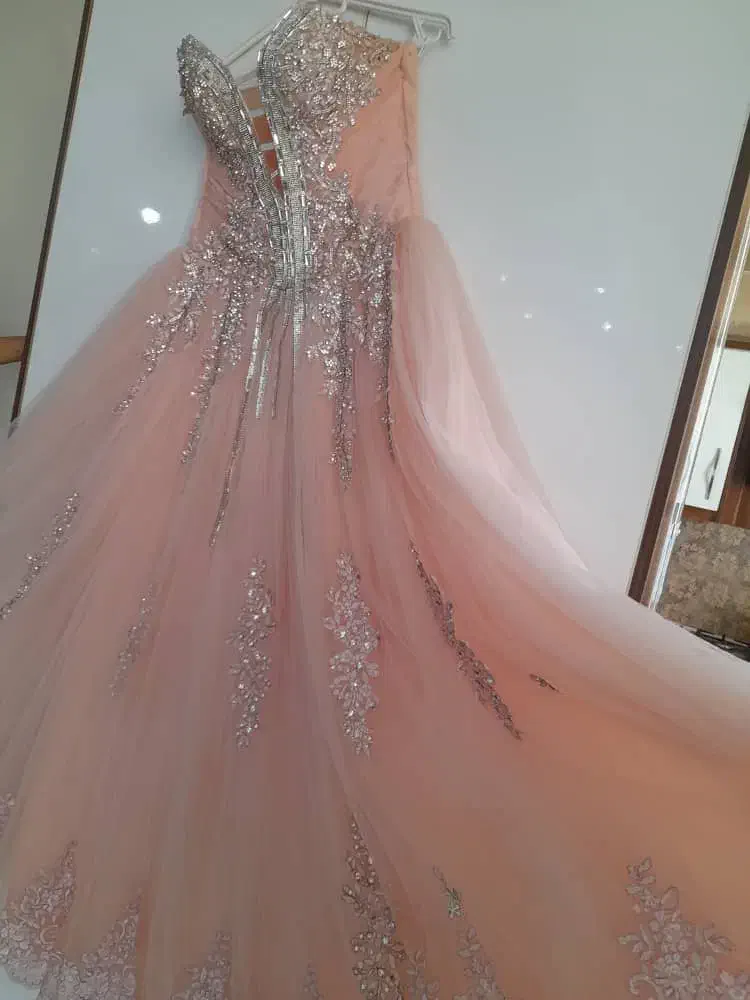 فروش ویژه لباسهای مجلسی کوتاه و بلند|لباس|بومهن, |دیوار