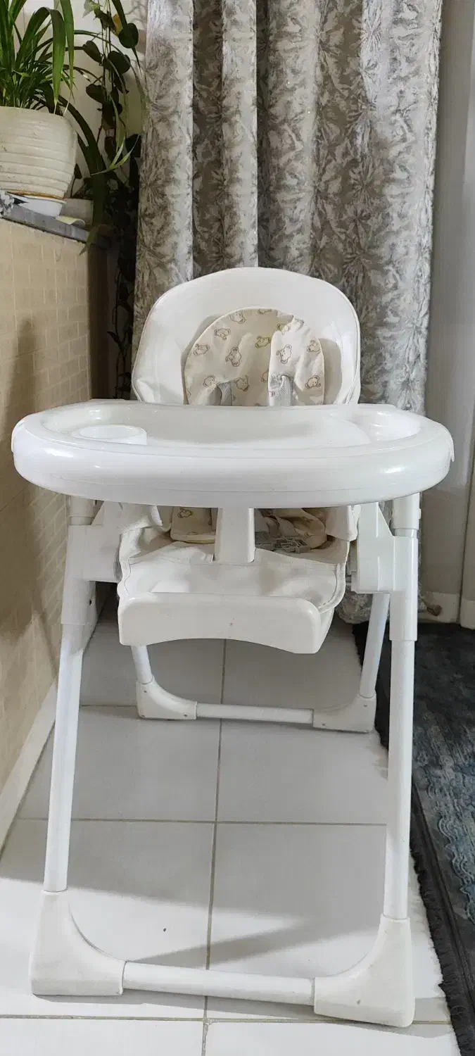 صندلی غذا بچه|تخت و صندلی بچه|اسلام‌شهر, شهرک الهیه|دیوار