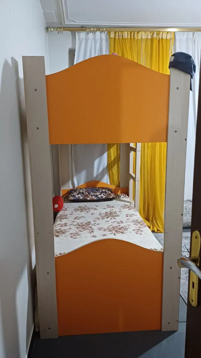 تخت چوبی دو طبقه|تخت و سرویس خواب|اراک, |دیوار