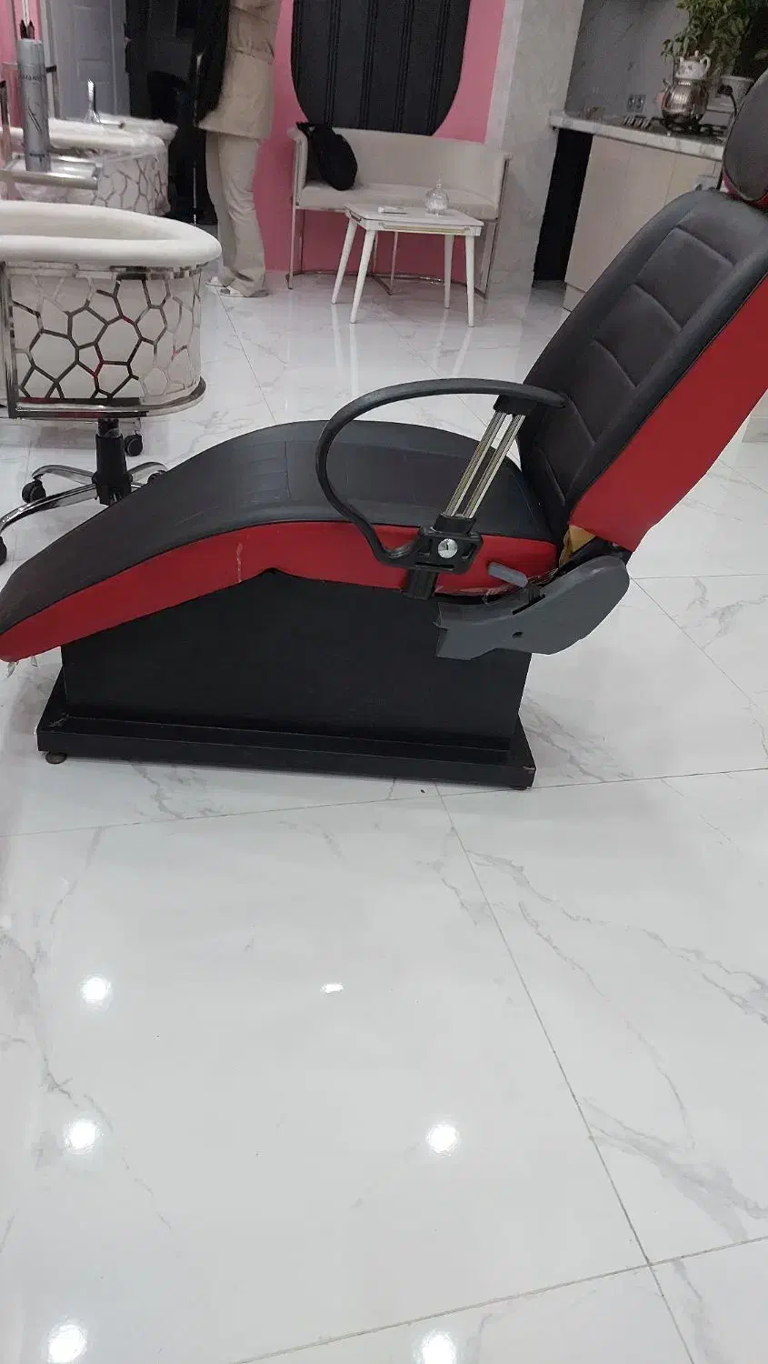 صندلی اصلاح|آرایشگاه و سالنهای زیبایی|بندر انزلی, تهران|دیوار