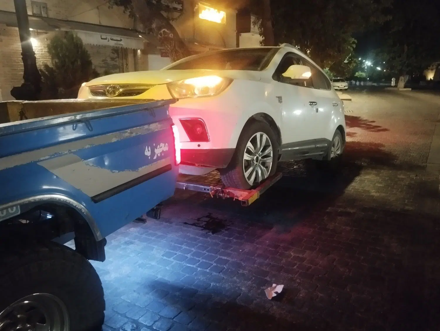 امداد خودرو یدک کش جرثقیل شبانه روزی|خدمات حمل و نقل|شیراز, دشت چنار|دیوار