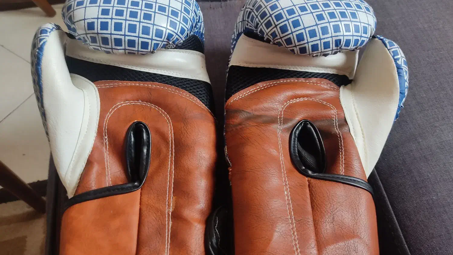 دسکش بوکش|تجهیزات ورزشی|ری, جوانمرد قصاب|دیوار