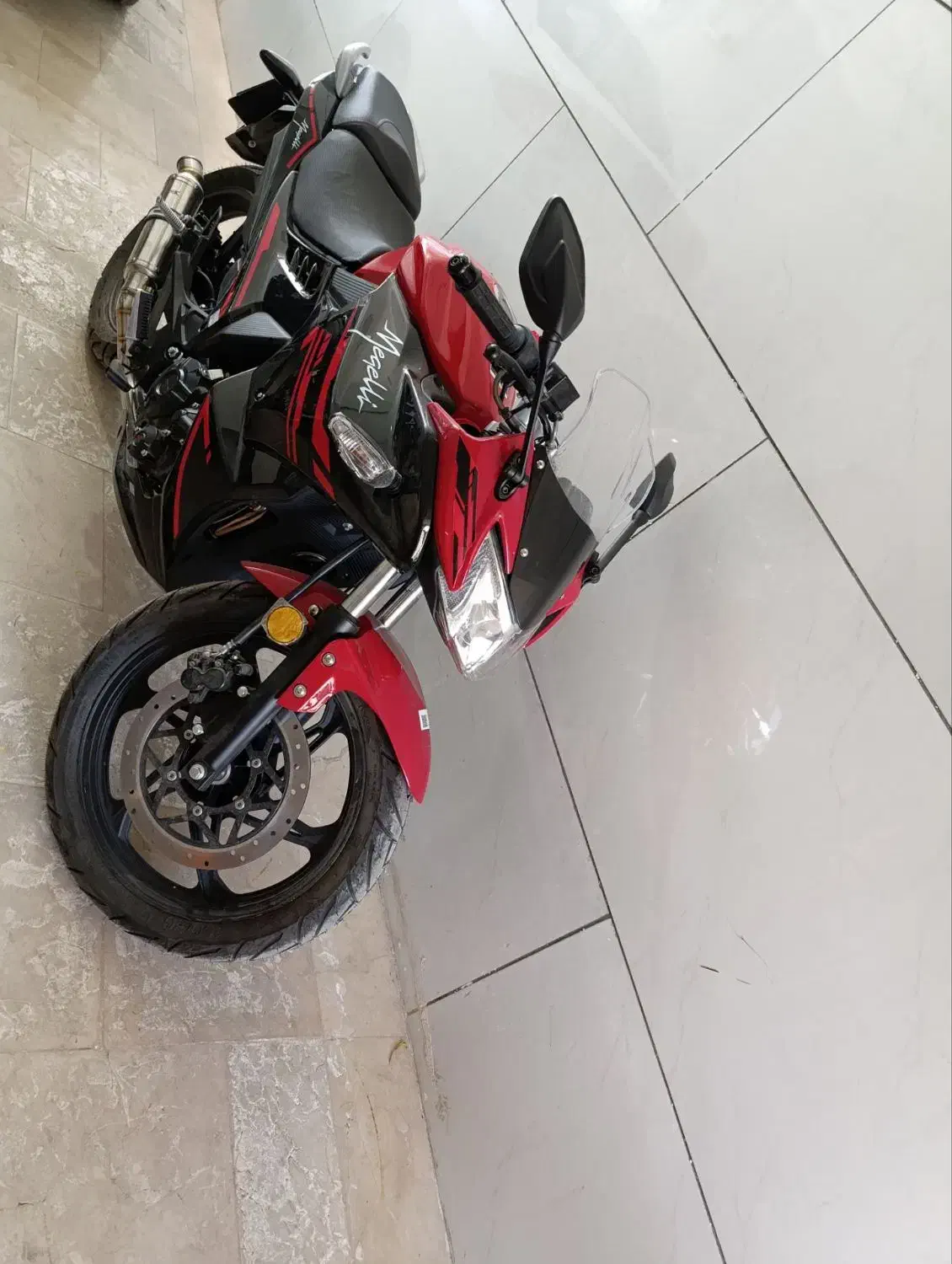 مگلی 200 خشک|موتورسیکلت|تربت‌حیدریه, باغ ملی|دیوار