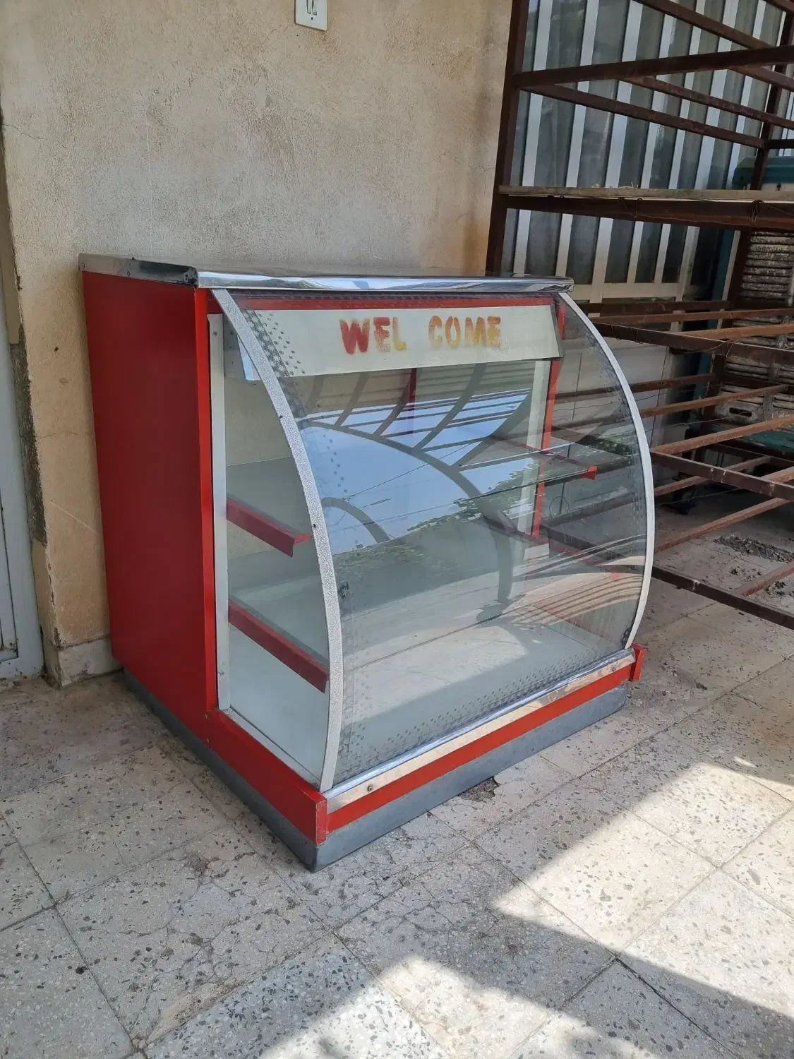 میز پیشخوان، ویترین|بوفه، ویترین، کنسول|شازند, |دیوار