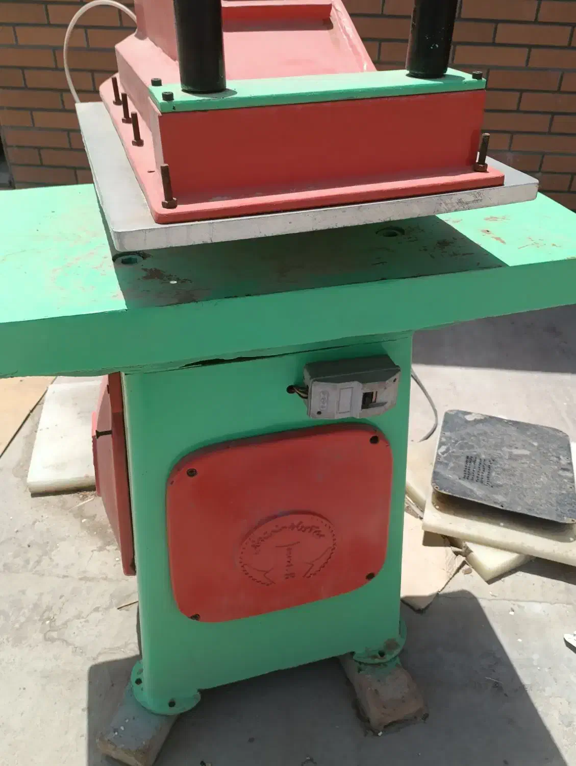 دستگاه پرس اتم|ماشینآلات صنعتی|بهارستان, |دیوار