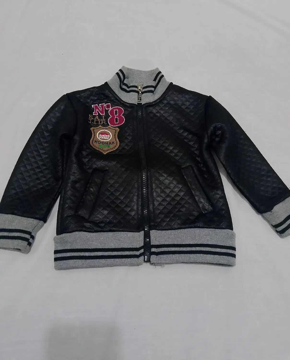 کفش و لباس های نوزادی پسرانه|کفش و لباس بچه|بومهن, |دیوار