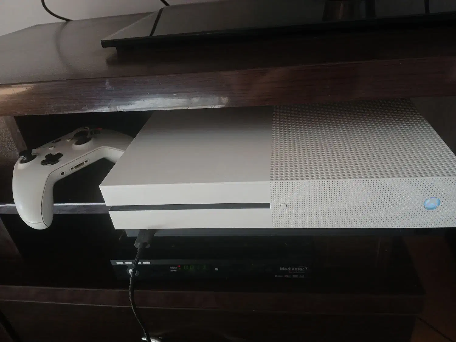 فروش xbox one s 1t با 17 بازی جدید|کنسول، بازی ویدئویی و آنلاین|بابل, |دیوار