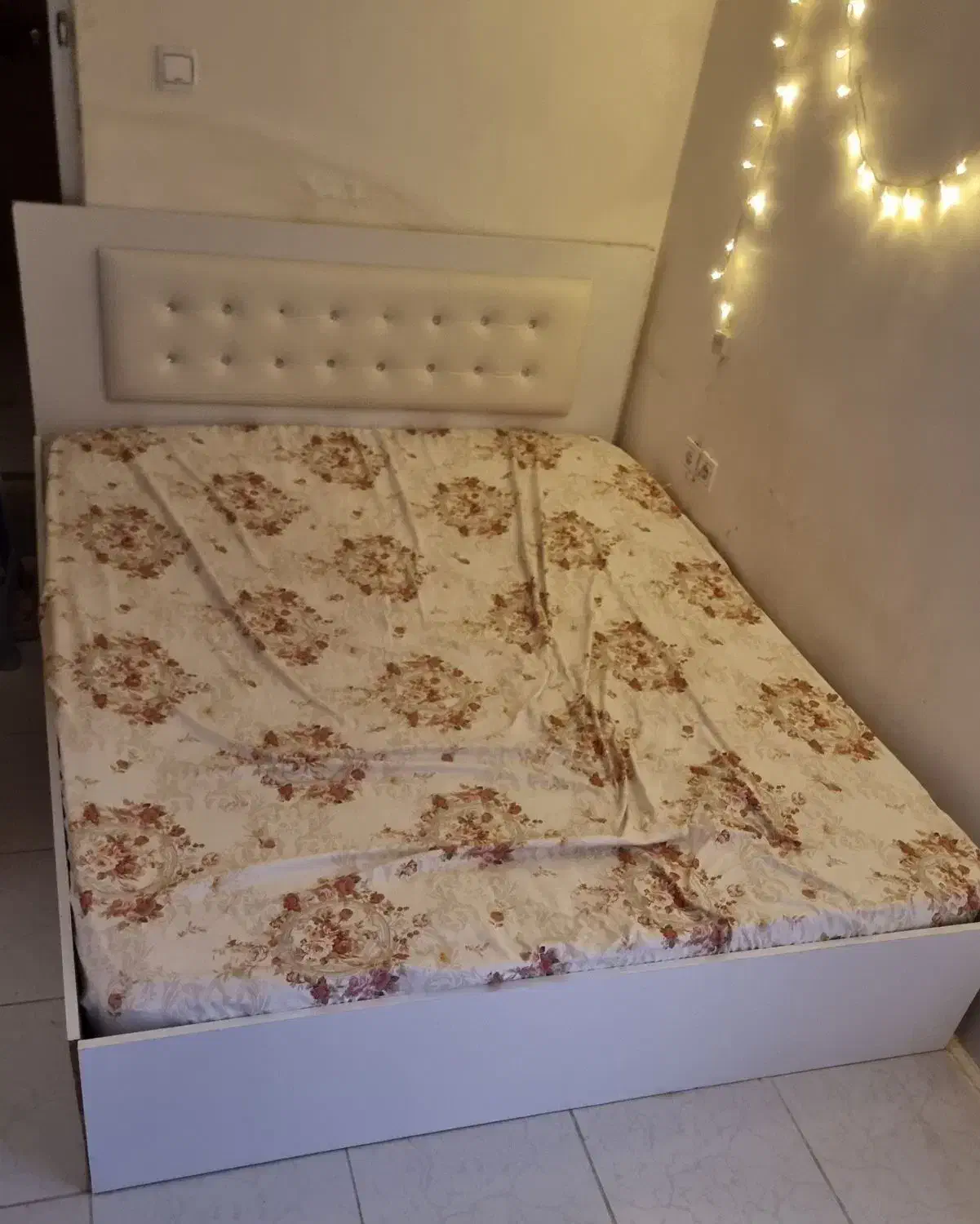 تخت خواب دو نفره|تخت و سرویس خواب|سبزوار, فقیه سبزواری|دیوار