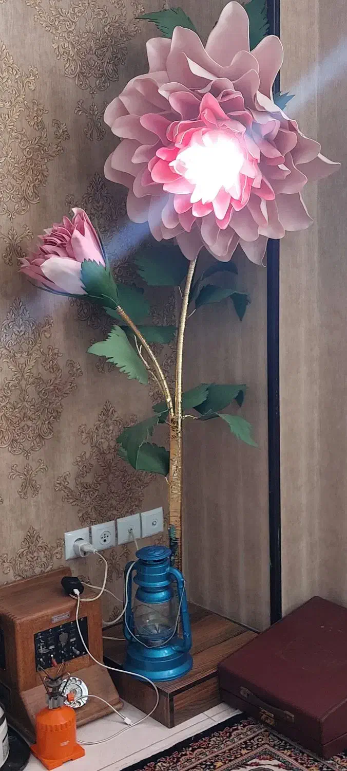 گل سالنی چراغ دار|چراغ خواب و آباژور|شهرکرد, |دیوار