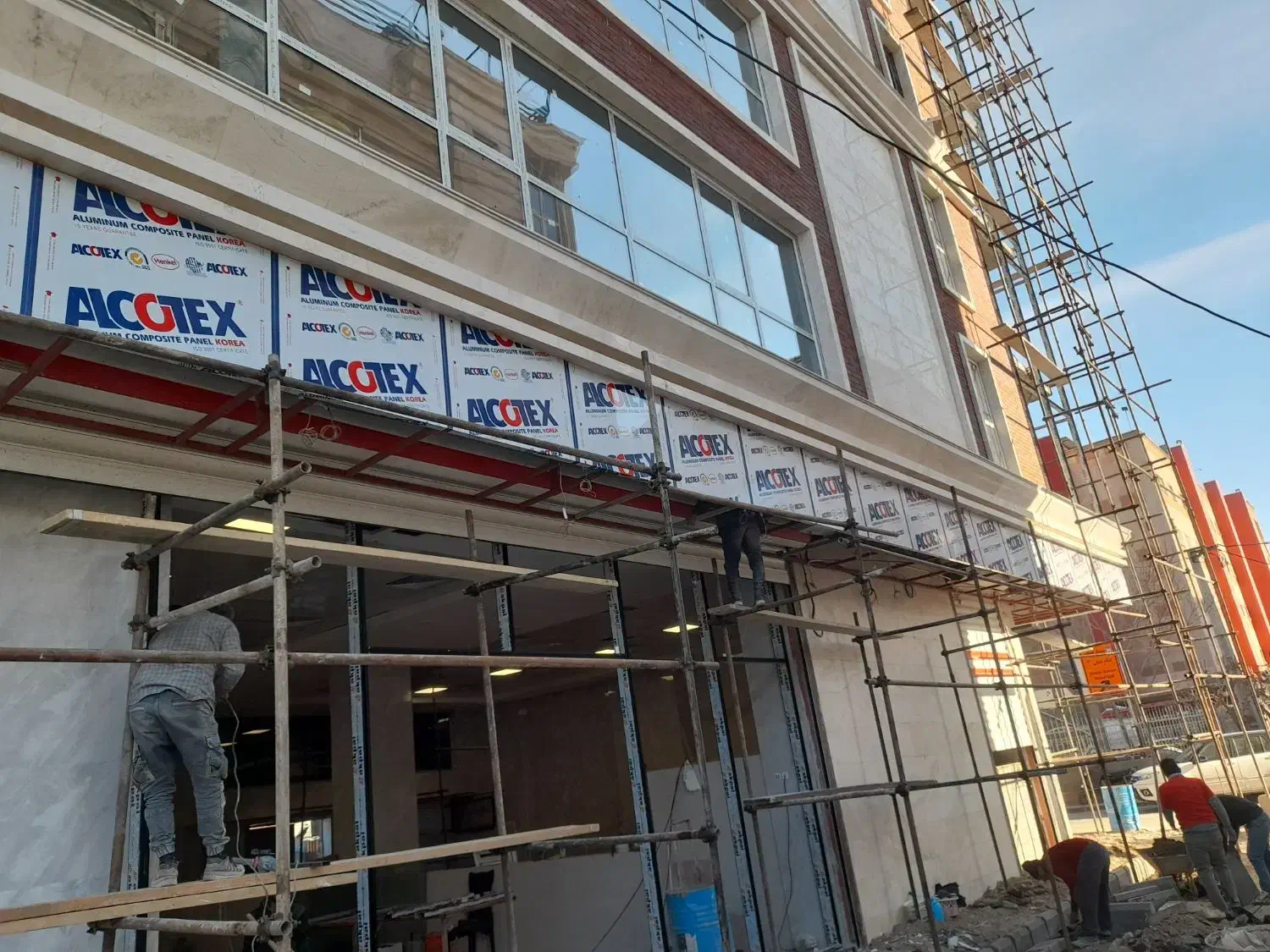 تابلوسازی کامپوزیت|مصالح و تجهیزات ساختمان|تهران, تولید دارو|دیوار