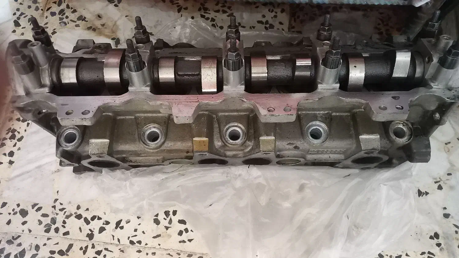 سرسیلندرپژو۴۰۵ ا نیاز به تراشکاری و تعمیراول|قطعات یدکی و لوازم جانبی|لاهیجان, یوسف آباد|دیوار