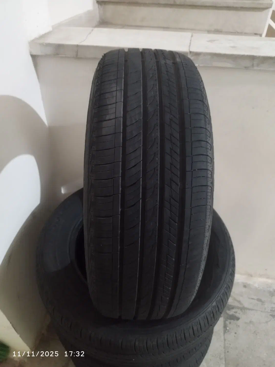 لاستیک 205 رودستون|قطعات یدکی و لوازم جانبی|قزوین, |دیوار