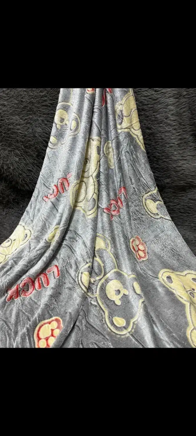 پتومسافرتی تک نفره|رختخواب، بالش، پتو|تاکستان, |دیوار