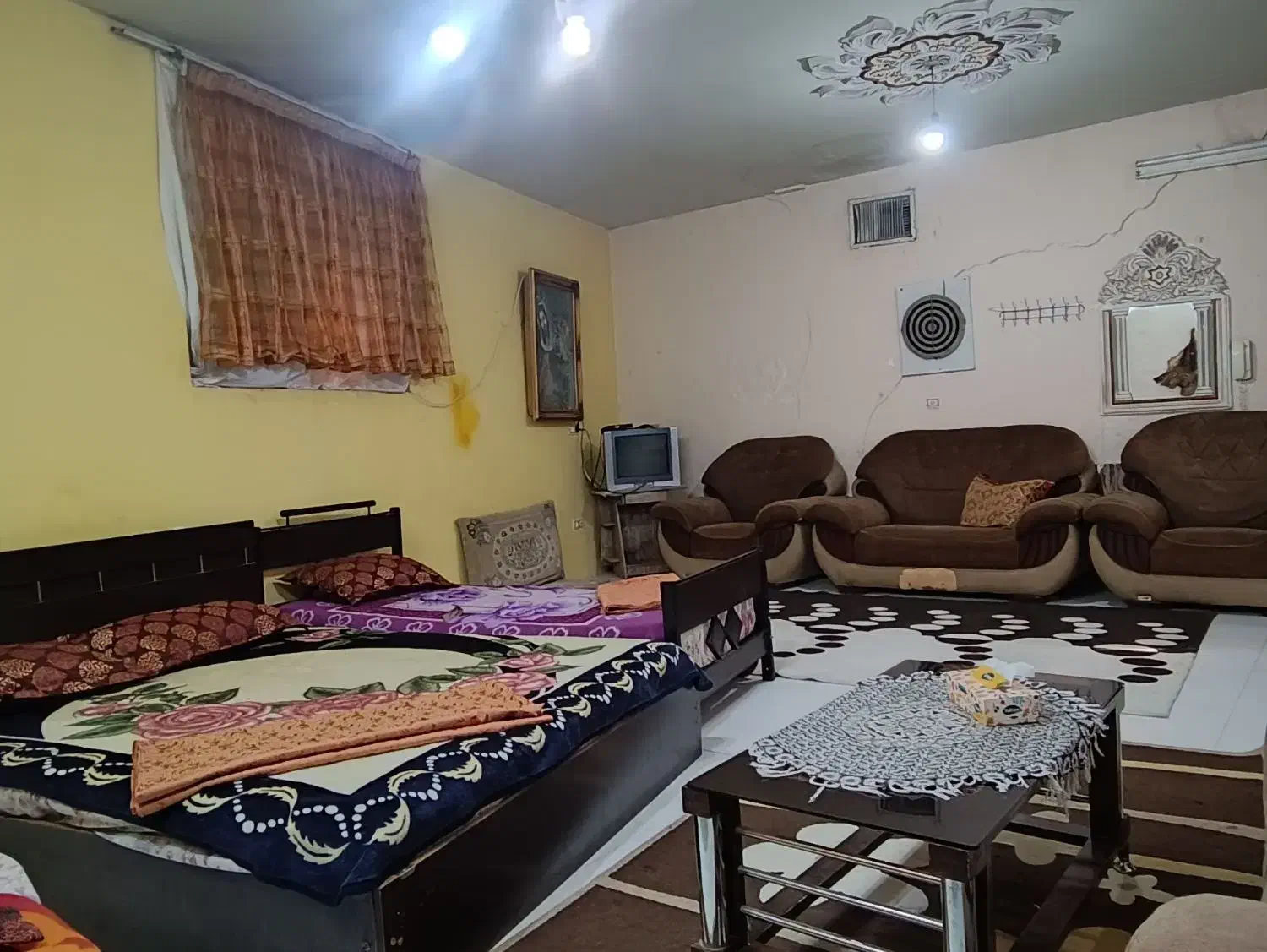 سوییت اجاره ای واقع در منطقه گردشگری خیام و عطار|اجارهٔ کوتاه‌مدت آپارتمان و سوئیت|نیشابور, عطار|دیوار