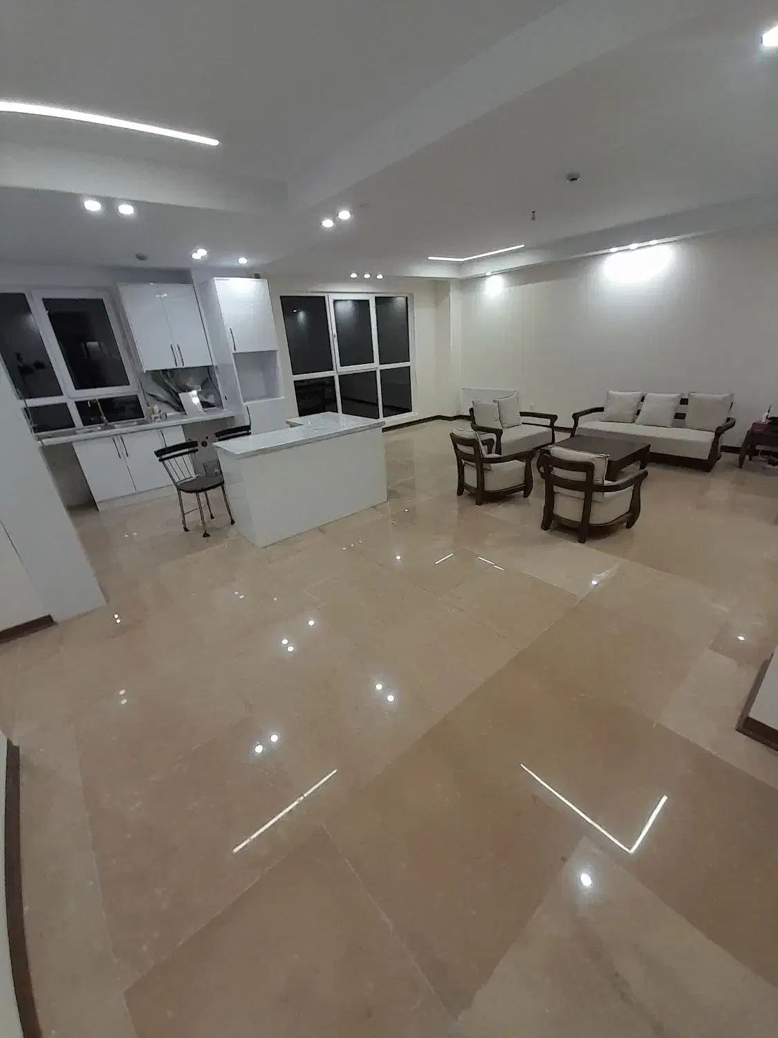 آپارتمان ۱۱۵ متر سه خوابه|فروش آپارتمان|تهران, دبستان|دیوار