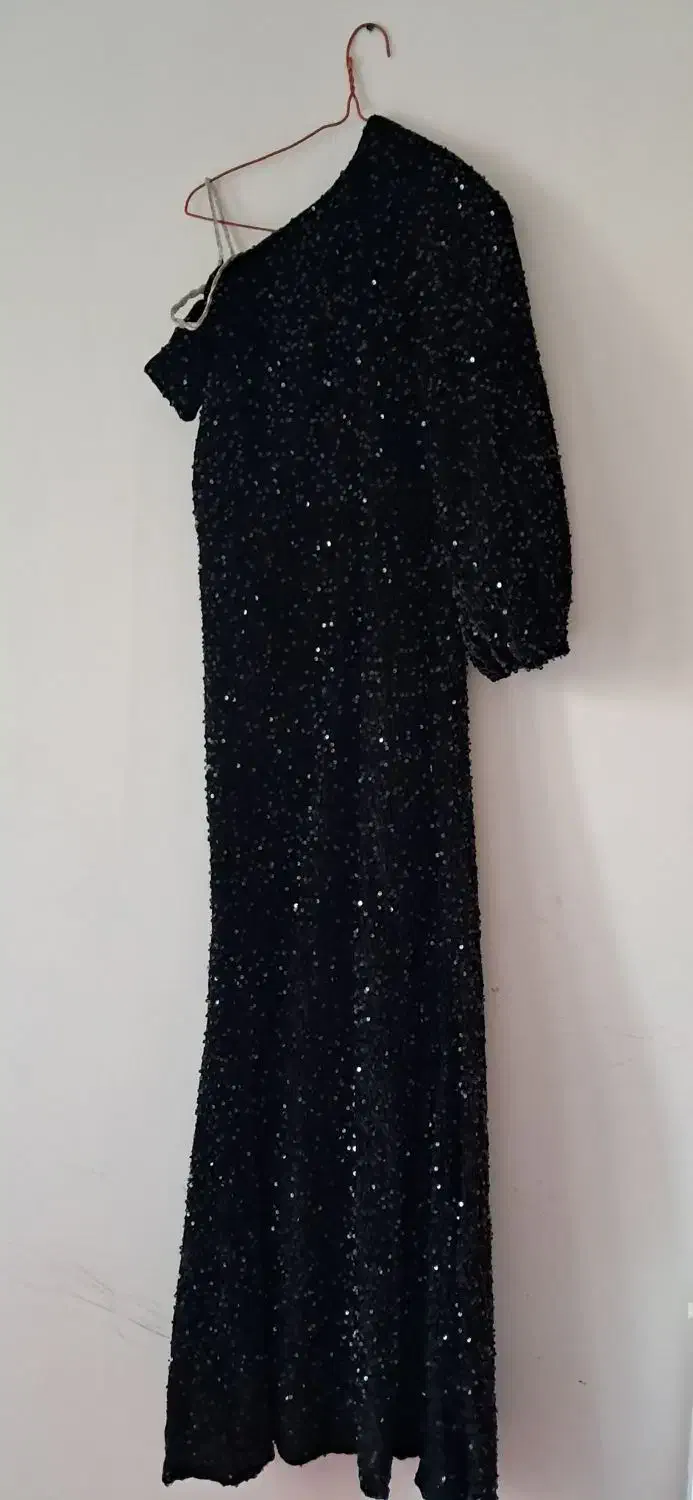 لباس مجلسی|لباس|مشکین‌دشت, |دیوار