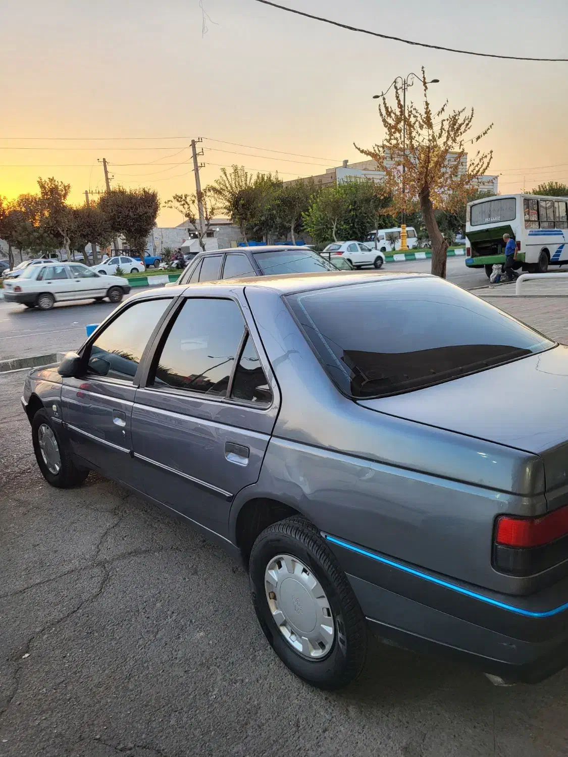 پژو ۴۰۵|خودرو سواری و وانت|قرچک, مهدیه|دیوار