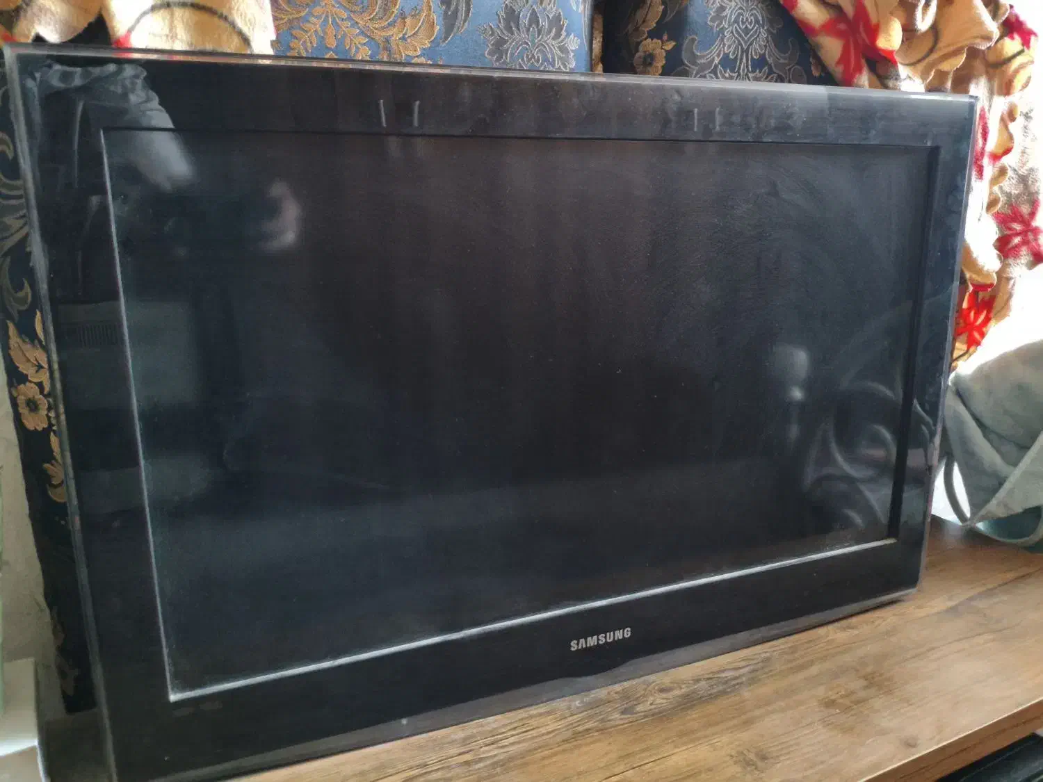 تلوزیون سامسونگ ۳۲ اینچ|تلویزیون و پروژکتور|اصفهان, شهرک کاوه|دیوار